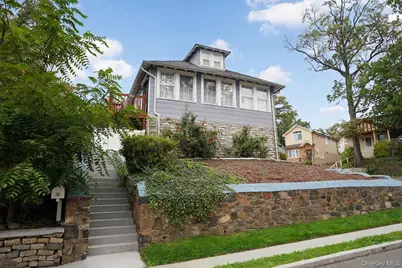 230 Lindenwood Road, New York, NY 10308 - Photo 1