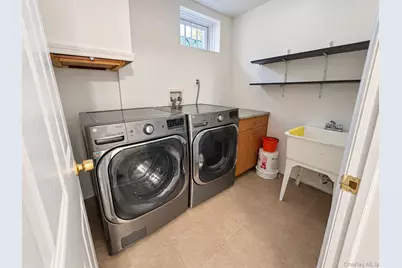 249-75 57th Avenue, Little Neck, NY 11362 - Photo 19