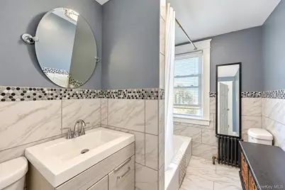 15 Harding Avenue, Hicksville, NY 11801 - Photo 19
