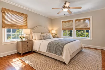 22 Clover Avenue, Floral Park, NY 11001 - Photo 11