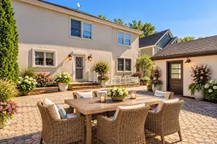 22 Clover Ave, Floral Park, NY 11001 - Photo 15