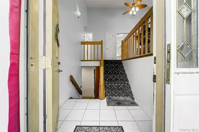 14 Mineola Street, Holtsville, NY 11742 - Photo 11