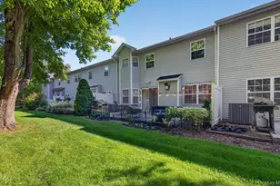 5 Monitor Rd, Smithtown, NY 11787 - Photo 39
