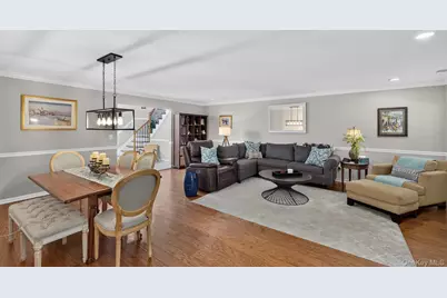 5 Monitor Road, Smithtown, NY 11787 - Photo 15