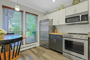 172 Woods Brooke Cir, Ossining, NY 10562 - Photo 13