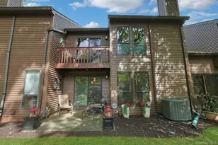 172 Woods Brooke Cir, Ossining, NY 10562 - Photo 31