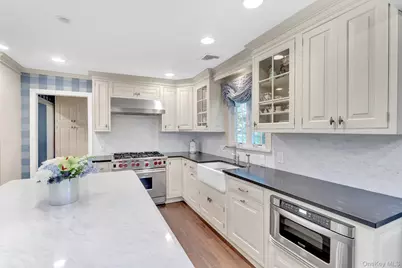 324 W Ivy Hill Road, Woodmere, NY 11598 - Photo 19