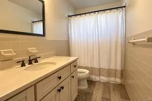 33-12 211th St, Bayside, NY 11361 - Photo 21