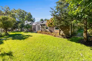 2 Gardiner Dr, Amagansett, NY 11930 - Photo 3