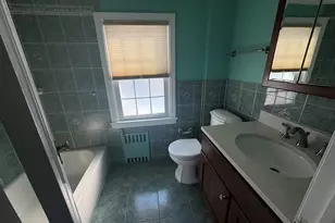 201 Stuyvesant Ave, Merrick, NY 11566 - Photo 9