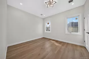 88 Dyckman Ave, New Hyde Park, NY 11040 - Photo 21