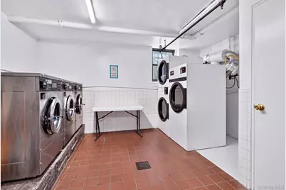 2475 E 11th Street #5K, Brooklyn, NY 11235 - Photo 17