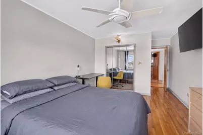 2475 E 11th Street #5K, Brooklyn, NY 11235 - Photo 9