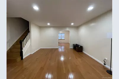 14803 61st Road, Flushing, NY 11367 - Photo 9