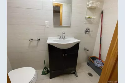 14803 61st Road, Flushing, NY 11367 - Photo 11