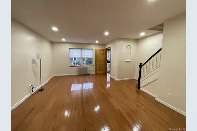 14803 61st Road, Flushing, NY 11367 - Photo 3