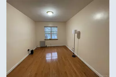 14803 61st Road, Flushing, NY 11367 - Photo 5