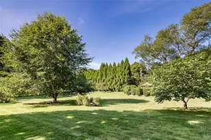 61 N Cartwright Rd, Shelter Island, NY 11964 - Photo 17