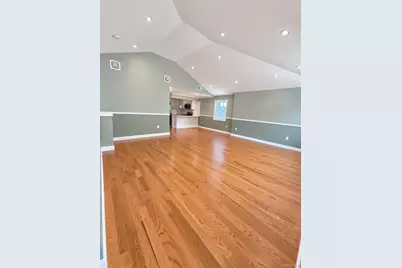 11551 208th Street, Cambria Heights, NY 11411 - Photo 23