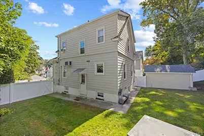 51 Sunrise Terrace, Yonkers, NY 10703 - Photo 25