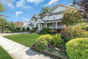 2084 Sherman Ave, Merrick, NY 11566 - Photo 29