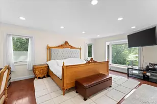 6 Channel Dr, Great Neck, NY 11024 - Photo 21