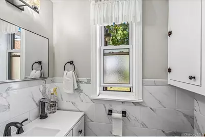 6409 Catalpa Avenue, Ridgewood, NY 11385 - Photo 11
