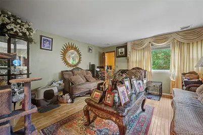 7 Cabot Avenue, White Plains, NY 10523 - Photo 5