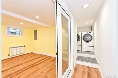 2561 Fenton Avenue #Whole House, Bronx, NY 10469 - Photo 19