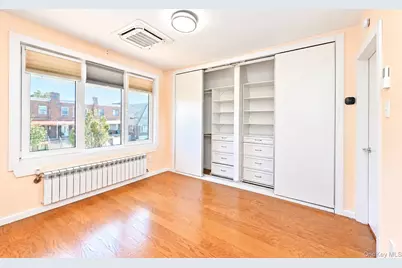 2561 Fenton Avenue #Whole House, Bronx, NY 10469 - Photo 15