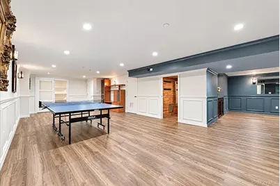 2305 Townhome Way, Huntington Station, NY 11746 - Photo 25