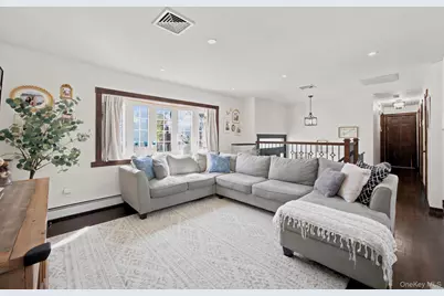 2125 Franklin Avenue, East Meadow, NY 11554 - Photo 9