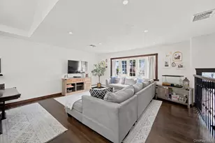 2125 Franklin Ave, East Meadow, NY 11554 - Photo 7