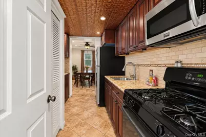 2653 Harding Avenue, Bronx, NY 10465 - Photo 17