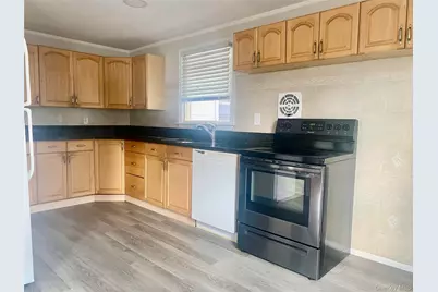 282 Laurel Road #B, East Northport, NY 11731 - Photo 3
