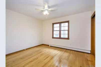 60 Smith Street, Glen Cove, NY 11542 - Photo 21