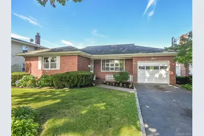 60 Smith Street, Glen Cove, NY 11542 - Photo 3