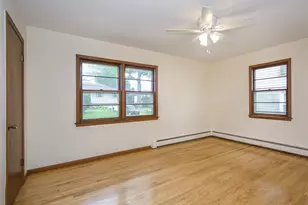 60 Smith St, Glen Cove, NY 11542 - Photo 15
