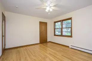 60 Smith St, Glen Cove, NY 11542 - Photo 17