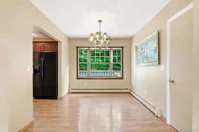 901 Liberty Street, Bohemia, NY 11716 - Photo 7