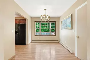 901 Liberty St, Bohemia, NY 11716 - Photo 7