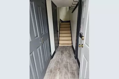 9 Court Street E #1 Rear, East Rockaway, NY 11518 - Photo 3