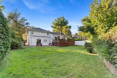 84 Melanie Lane, Syosset, NY 11791 - Photo 27