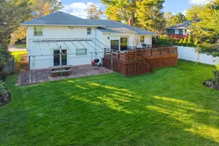 84 Melanie Ln, Syosset, NY 11791 - Photo 29