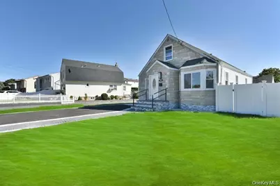 461 Pinebrook Avenue, West Hempstead, NY 11552 - Photo 3