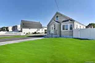 461 Pinebrook Ave, West Hempstead, NY 11552 - Photo 3