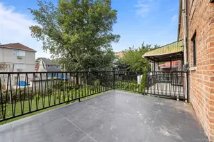 443 Effingham Ave, Bronx, NY 10473 - Photo 21