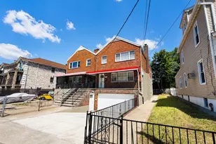2887 Lamport Pl, Bronx, NY 10465 - Photo 3