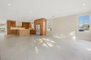 11 Riverdale Ave, Massapequa, NY 11758 - Photo 11