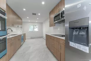 1066 Cedarhurst St, Woodmere, NY 11581 - Photo 5